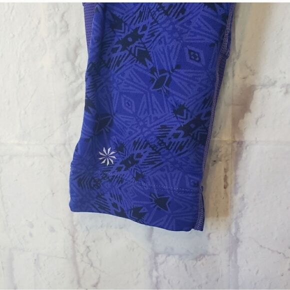 ATHLETA Capri Style Yoga Activewear Leggings Small - Picture 2 of 6